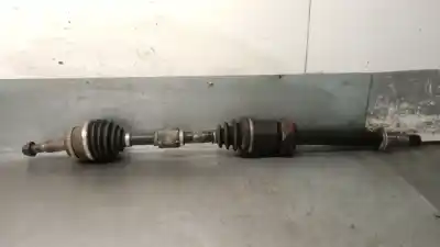 Second-hand car spare part front right transmission for toyota corolla verso (r1) 2.2 d-4d sport oem iam references 4341005320