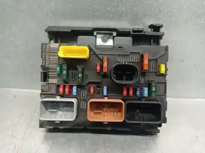 Peça sobressalente para automóvel em segunda mão Caixa De Fusíveis E Relés por PEUGEOT 207 1.4 HDi Referências OEM IAM 9661086980 11538341 
