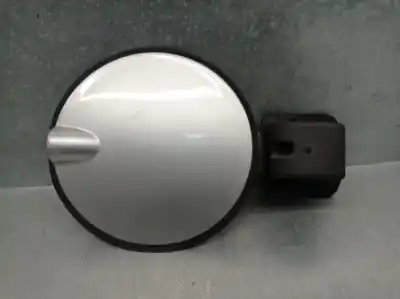 Pezzo di ricambio per auto di seconda mano tappo esterno del carburante per opel corsa b (1993->) 1.7 d riferimenti oem iam 90387424
