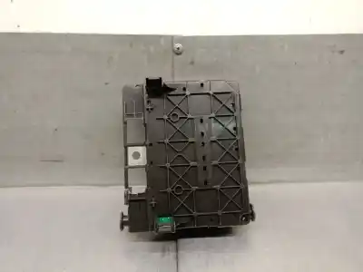 Second-hand car spare part fuse box unit for citroen berlingo 1.9 d multispace oem iam references 9650618580 t118470002j siemens 