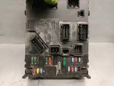 Second-hand car spare part fuse box unit for citroen berlingo 1.9 d multispace oem iam references 9653667580  9653667580