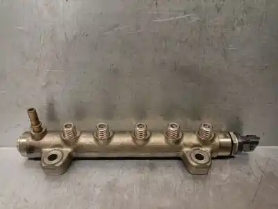Peça sobressalente para automóvel em segunda mão RÉGUA / RAMPA DE INJETORES por RENAULT ESPACE IV (JK0) (2002->) 2.2 dCi (JK07) Referências OEM IAM 8200347593  