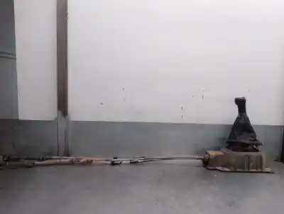 Pezzo di ricambio per auto di seconda mano leva del cambio per volkswagen polo berlina (6n2) 1.4 tdi riferimenti oem iam 6n0711061a