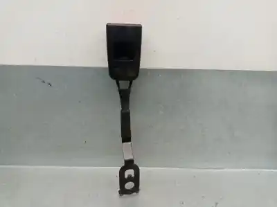 Peça sobressalente para automóvel em segunda mão CHICOTE / ENCAIXE CINTO SEGURANÇA DIANTEIRO DIREITO por CITROEN BERLINGO (ER_, EC_) 1.5 BLUEHDI 100 Referências OEM IAM 9816319777  