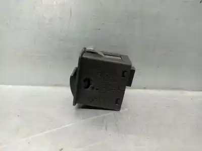 Second-hand car spare part rear right power window switch for bmw 3 (e46) 328 i oem iam references 61318368921  