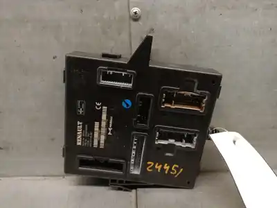 Second-hand car spare part electronic module for dacia sandero iii 1.0 tce 90 oem iam references 284b18138r