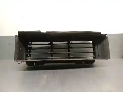 Peça sobressalente para automóvel em segunda mão GRADE DO RADIADOR DIANTEIRO por DACIA SANDERO III 1.0 TCE 90 Referências OEM IAM 214F60895R  