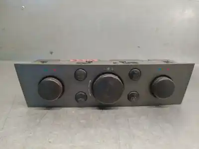Peça sobressalente para automóvel em segunda mão comando de sofagem (chauffage / ar condicionado) por opel vectra b berlina 2.2 16v dti cat (y 22 dtr / l50) referências oem iam 13138196