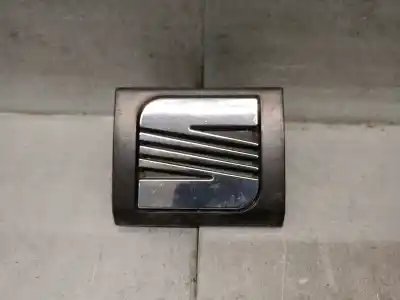 Second-hand car spare part FRONT BADGE for SEAT IBIZA (6K) 1.6 OEM IAM references 6K6853601  