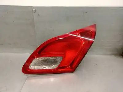 Recambio de automóvil de segunda mano de PILOTO TRASERO PORTON DERECHO para OPEL ASTRA J (P10) 1.6 CDTI (68) referencias OEM IAM 13358076  