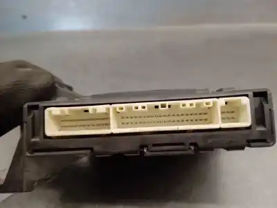 Second-hand car spare part electronic module for toyota auris 1.8 16v (híbrido) oem iam references 8865002820  