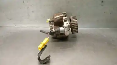 Pièce détachée automobile d'occasion POMPE À INJECTION pour PEUGEOT 206 BERLINA X-Line Refri Références OEM IAM 9637317380  