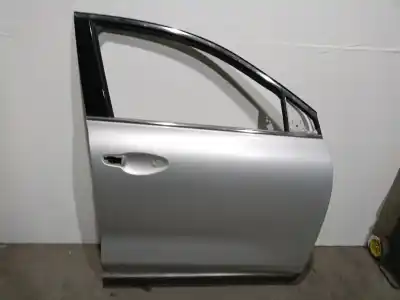 Pièce détachée automobile d'occasion PORTE AVANT DROITE pour KIA SORENTO III (UM) 2.2 CRDI Références OEM IAM 76004C5000  
