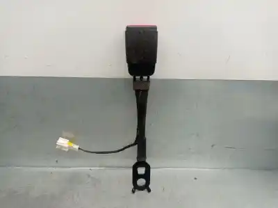 Pezzo di ricambio per auto di seconda mano GANCIO CINTURA ANTERIORE DESTRO per PEUGEOT 3008 SUV (MC_, MR_, MJ_, M4_) 1.2 THP/ PURETECH 130 (MRHNSM, MRHNSU, MRHNSJ, MRHNYW,... Riferimenti OEM IAM 9809502477  