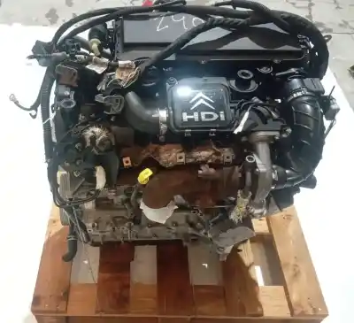 Pièce détachée automobile d'occasion moteur complet pour peugeot 206 berlina 1.4 hdi références oem iam 8hx  