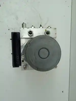 Pezzo di ricambio per auto di seconda mano abs per toyota corolla (e15) 1.4 turbodiesel cat riferimenti oem iam 4454002190  