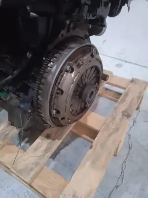 Peça sobressalente para automóvel em segunda mão motor completo por citroen c5 berlina 2.2 hdi vivace referências oem iam 4hx  