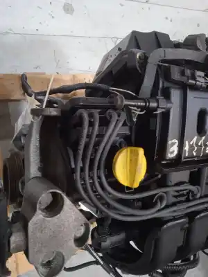 Second-hand car spare part complete engine for renault clio ii fase ii (b/cb0) authentique oem iam references d4f712  