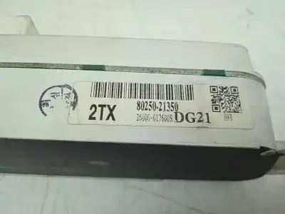 Second-hand car spare part multifunction display for ssangyong rodius 2.7 turbodiesel cat oem iam references 8025021350  