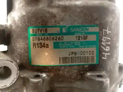 Peça sobressalente para automóvel em segunda mão COMPRESSOR DE AR CONDICIONADO A/A A/C por MG ROVER MG ZR  Referências OEM IAM SD7V161219F  