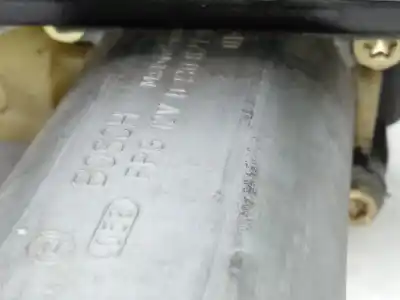 Peça sobressalente para automóvel em segunda mão elevador de vidros dianteiro direito por bmw serie 3 compact (e46) 1.8 16v referências oem iam 5133851352  
