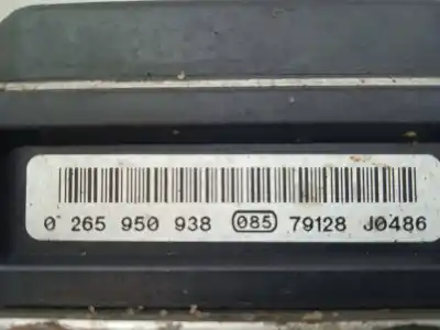 Pezzo di ricambio per auto di seconda mano abs per kia cee´d 2.0 crdi riferimenti oem iam 589201h650  