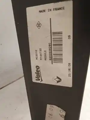 İkinci el araba yedek parçası elektro fan için renault master ii phase 2 caja cerrada 2.5 dci diesel cat oem iam referansları 8200928290  