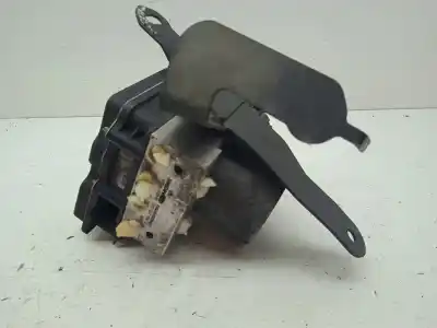 Pezzo di ricambio per auto di seconda mano abs per kia cee´d 1.6 crdi cat riferimenti oem iam 589201h600  