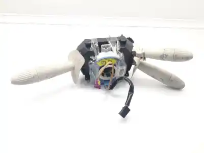 Peça sobressalente para automóvel em segunda mão comutador de luzes por fiat 500 fiat 500 1.2 referências oem iam 07356746890