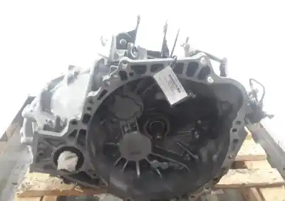 Gebrauchtes Autoersatzteil GETRIEBE zum TOYOTA COROLLA VERSO (R1)  OEM-IAM-Referenzen 711203BM2  
