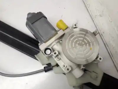 Pezzo di ricambio per auto di seconda mano ALZACRISTALLI ANTERIORE DESTRO per BMW MINI (R50,R53)  Riferimenti OEM IAM 69548929  