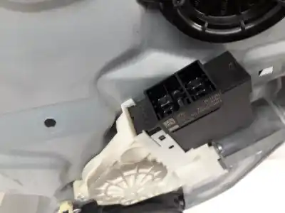 Peça sobressalente para automóvel em segunda mão elevador de vidros dianteira esquerda por seat ibiza (6l1) 1.9 tdi referências oem iam 993065104  