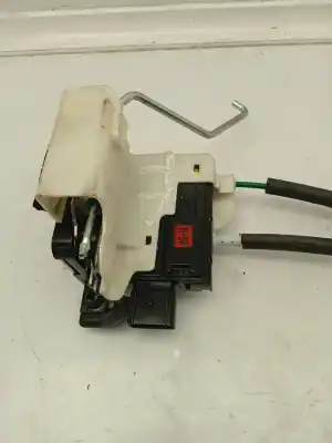 Peça sobressalente para automóvel em segunda mão fechadura da porta traseira direita por hyundai i10 1.0 cat referências oem iam 81420b9020