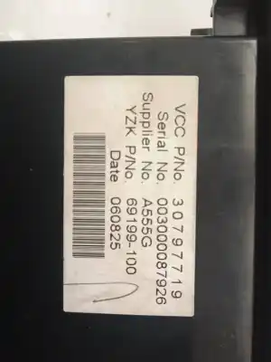 Second-hand car spare part multifunction display for volvo c30 (533) 1.8 oem iam references 30797719  