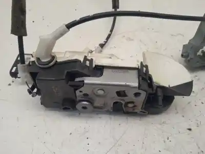 Piesă de schimb auto la mâna a doua ÎNCUIETOARE UȘA FAȚÃ STÂNGA pentru PEUGEOT PARTNER (S2)  Referințe OEM IAM 828406  
