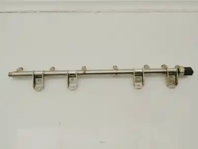 Peça sobressalente para automóvel em segunda mão régua / rampa de injetores por bmw serie 3 cabrio (e93) 3.0 24v referências oem iam 739410095