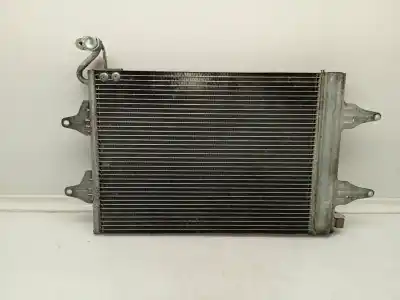 Peça sobressalente para automóvel em segunda mão condensador / radiador de ar condicionado por volkswagen polo (9n3) 1.4 tdi referências oem iam 6q0820411k