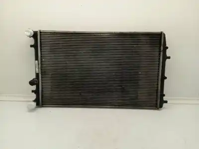 Peça sobressalente para automóvel em segunda mão radiador de água por volkswagen polo (9n3) 1.4 tdi referências oem iam 6q0121253r