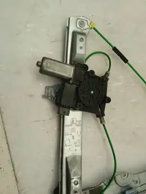 Second-hand car spare part passenger side right window regulator for opel corsa d (s07) 1.4 (l08 l68) oem iam references   