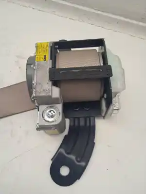 Second-hand car spare part rear left seat belt for lexus is200 (ds2/is2) 2.2 d-cat oem iam references c7177