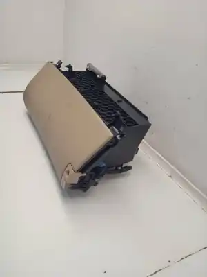 Second-hand car spare part glove compartment for lexus is200 (ds2/is2) 2.2 d-cat oem iam references 