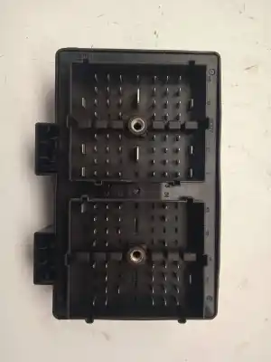 Second-hand car spare part fuse box unit for chevrolet captiva 2.0 diesel cat oem iam references 9682108282  