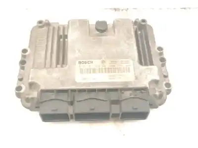 Peça sobressalente para automóvel em segunda mão centralina de motor uce por renault scenic ii 1.9 dci diesel referências oem iam 8200310863