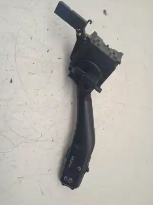 Pièce détachée automobile d'occasion commande d'essuie glace pour seat leon (1p1) 1.9 tdi références oem iam 1k0953519a