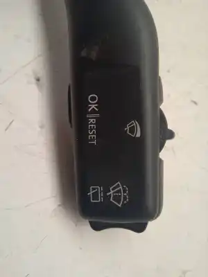 Pezzo di ricambio per auto di seconda mano comando pulito per seat leon (1p1) 1.9 tdi riferimenti oem iam 1k0953519a  