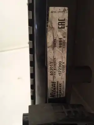 Pezzo di ricambio per auto di seconda mano radiatore d acqua per audi a3 (8l) 1.6 ambiente riferimenti oem iam 652011  