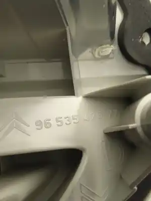 Автозапчастина б/у внутрішній правий завод для citroen c4 picasso 2.0 hdi fap cat (rhr / dw10bted4) посилання на oem iam 9653547677  