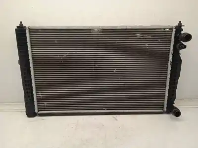 Piesă de schimb auto la mâna a doua RADIATOR DE APA pentru AUDI A4 BERLINA (B5)  Referințe OEM IAM 8D0121251P  