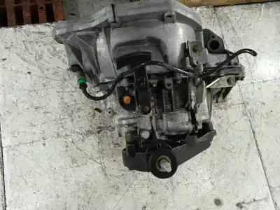 Recambio de automóvil de segunda mano de caja cambios para renault master caja abierta/chasis ab ´98 2.5 d referencias oem iam pk6079  