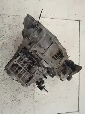 Second-hand car spare part GEARBOX for HYUNDAI TRAJET (FO)  OEM IAM references LYK  